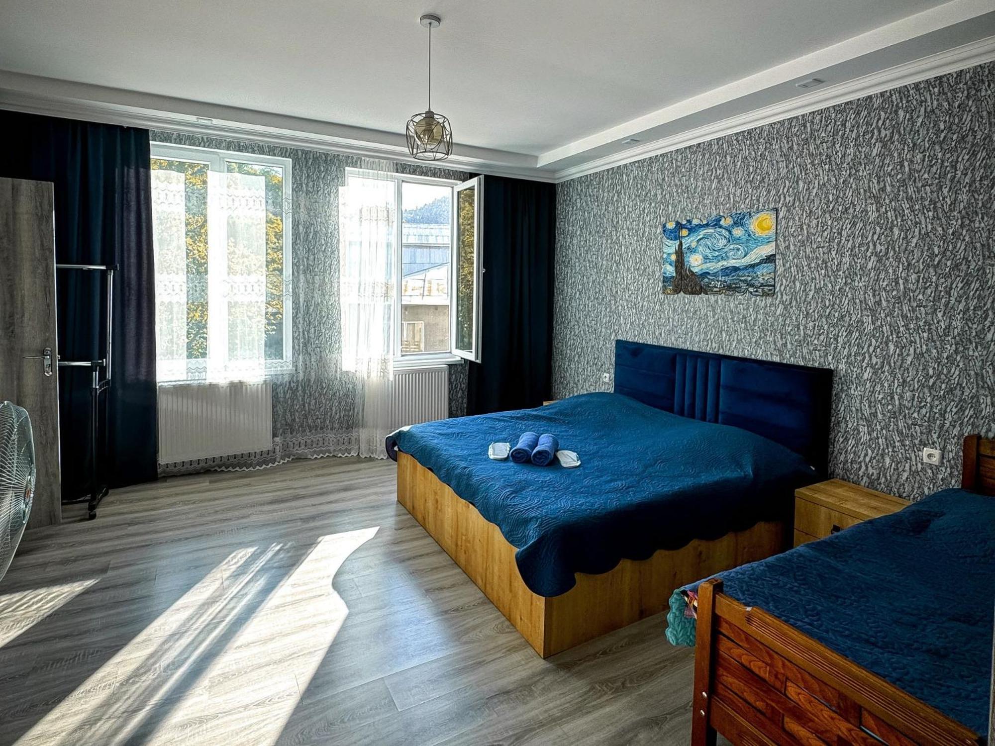 White House In Borjomi Hotel Buitenkant foto